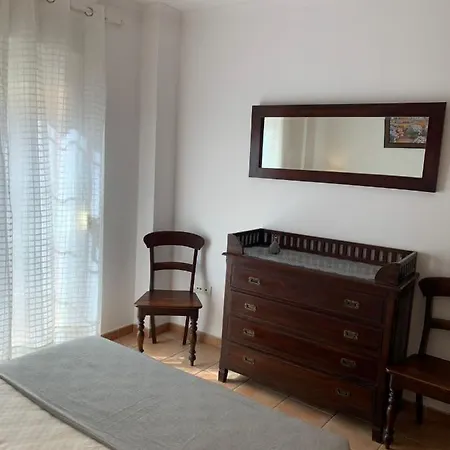 아파트 Piso En 2º Linea De Playa Boliches 푸엔히롤라