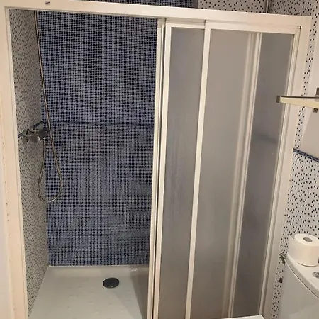 Piso En 2º Linea De Playa Boliches 아파트