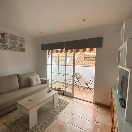 Piso En 2º Línea De Playa Boliches Apartamento *